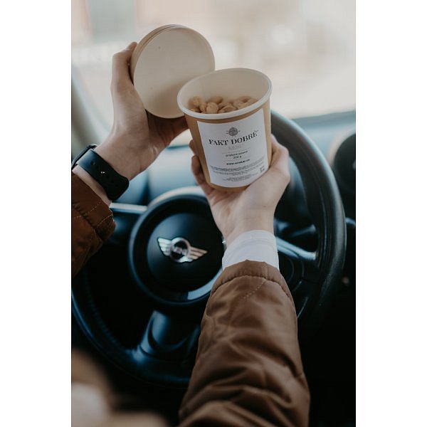 FAKT DOBRÉ kelímek Arašídová směs s datlemi a rozinkami 200 g